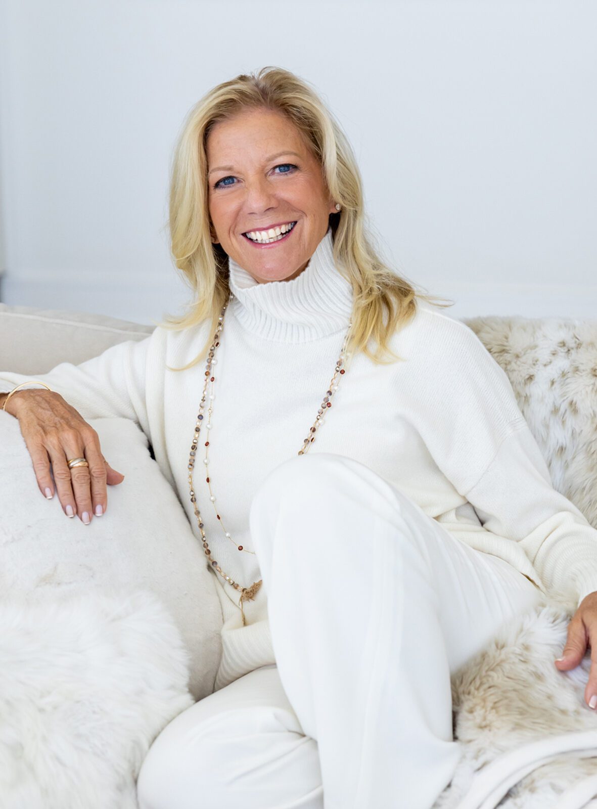 0161w_Dr-Sue-Morter-©Tanya-Malott_m